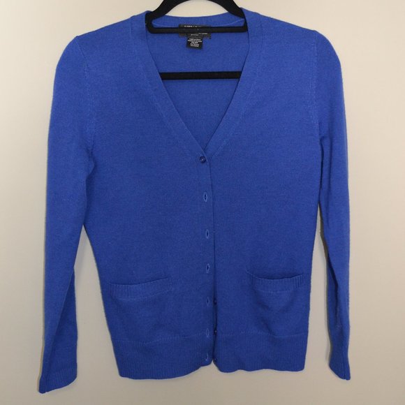Lord & Taylor petite merino blue cardigan - Picture 4 of 4